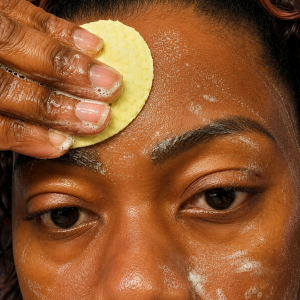 🍋 TAMPONS ÉCLAIRCISSANTS NETTOYANTS POUR TACHES ET ACNÉS DU VISAGE À  L'ACIDE KOJIQUE ET AU CURCUMA